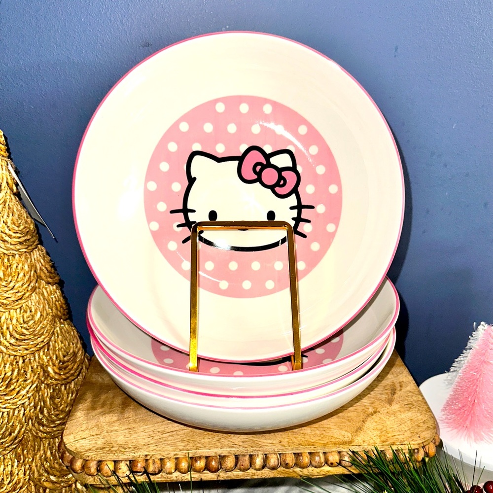 Holiday hello kitty pasta bowl set of 4